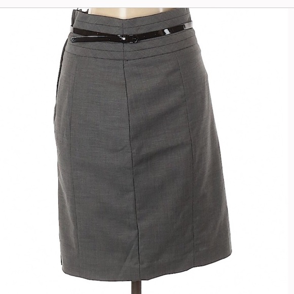 Express & H&M Casual/Pencil Skirt Bundle - Picture 5 of 8